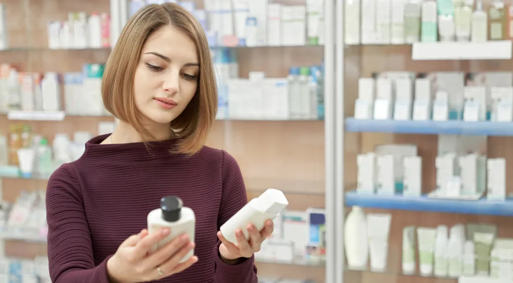 cach-kiem-tra-my-pham-chinh-hang-4